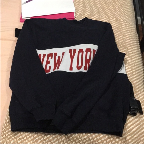 brandy melville crew neck - Picture 1 of 3